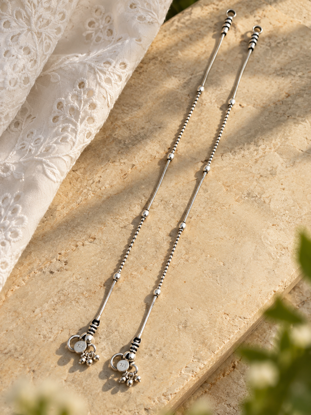 Svara Silver Anklets