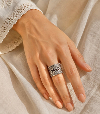 Aavira Ring
