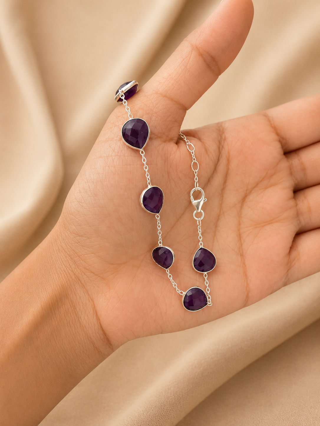 Viora Bracelet