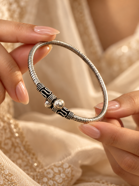 Vritta Silver Kada