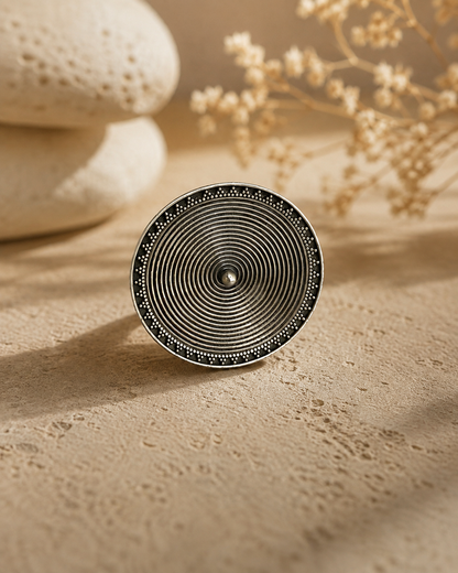 Vritta Statement Adjustable Ring