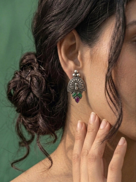 Mayura Studs