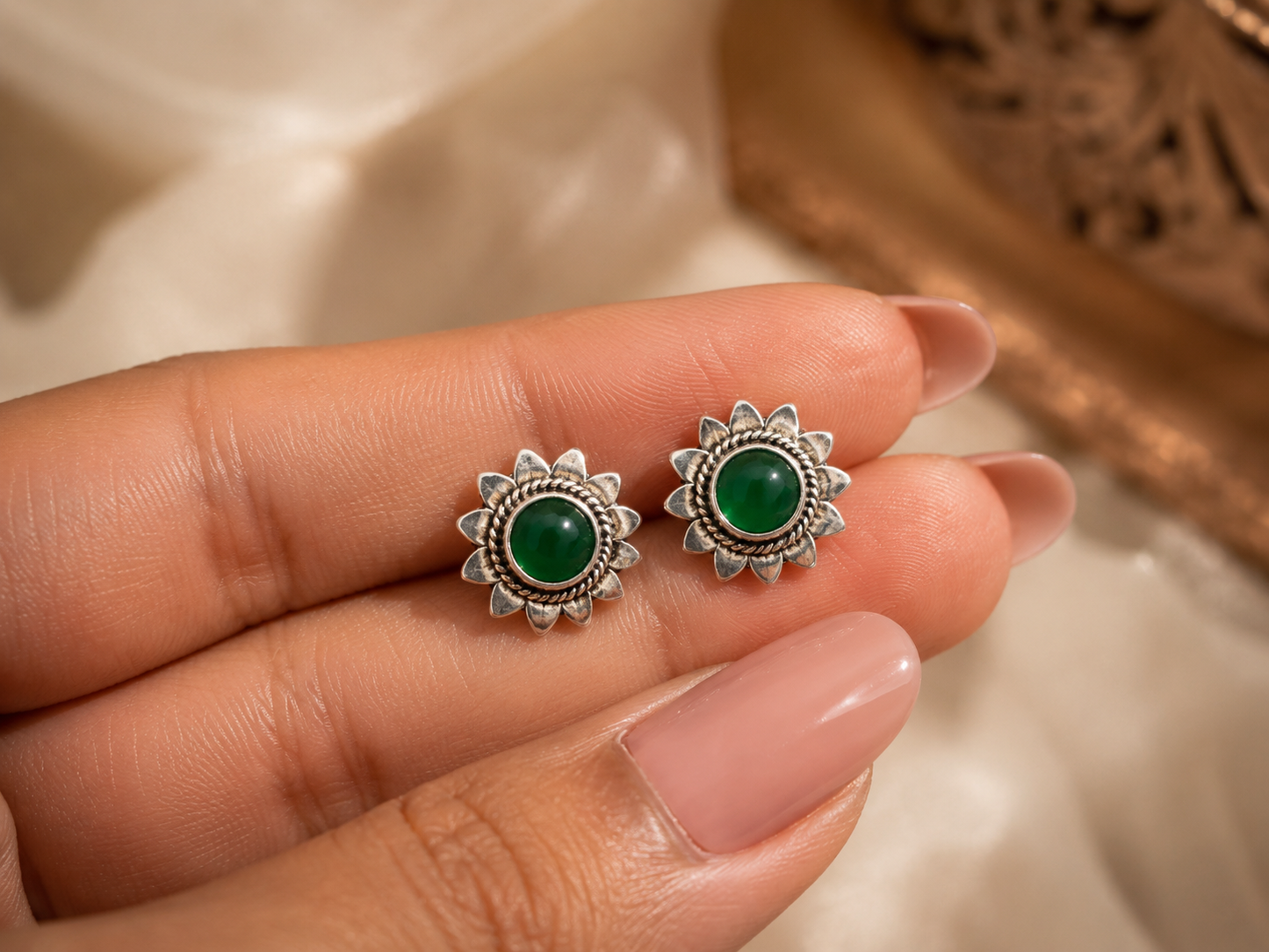Vanya Studs