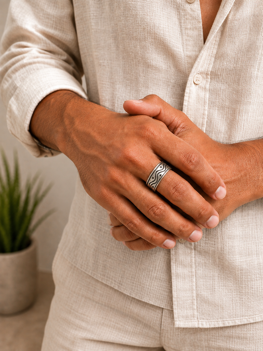Naksh Oxidized Silver Ring