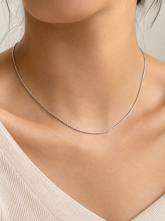 Sera Box Chain