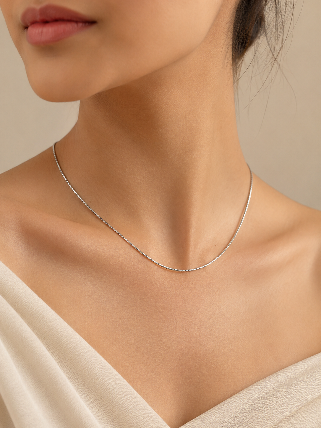 Sera Box Chain