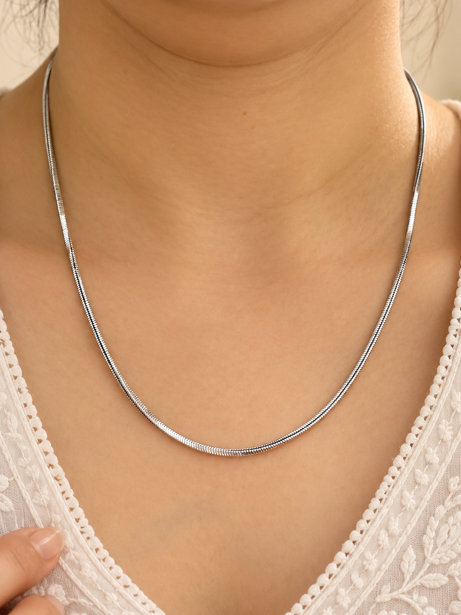 Sia Silver Chain