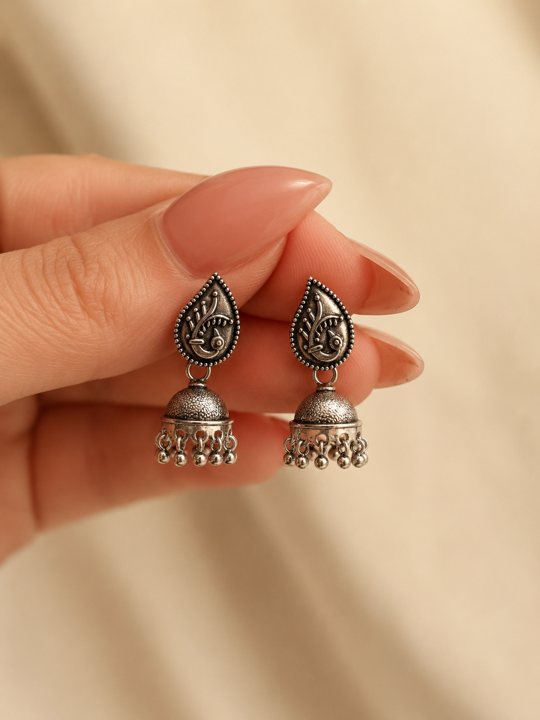 Nayanika Jhumka