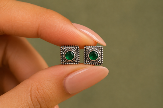 Reva Studs