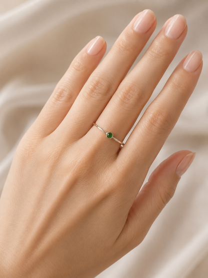 Nira Sleek Ring