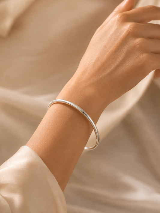 Sora Classic Bangle