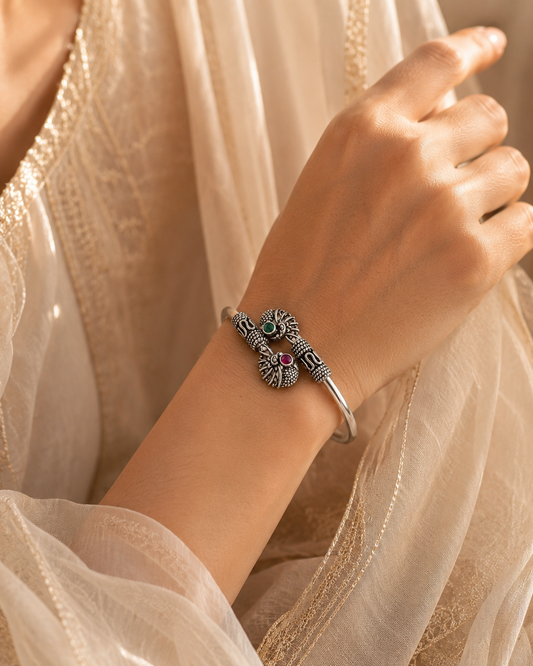 Mayur Oxidized Bangle
