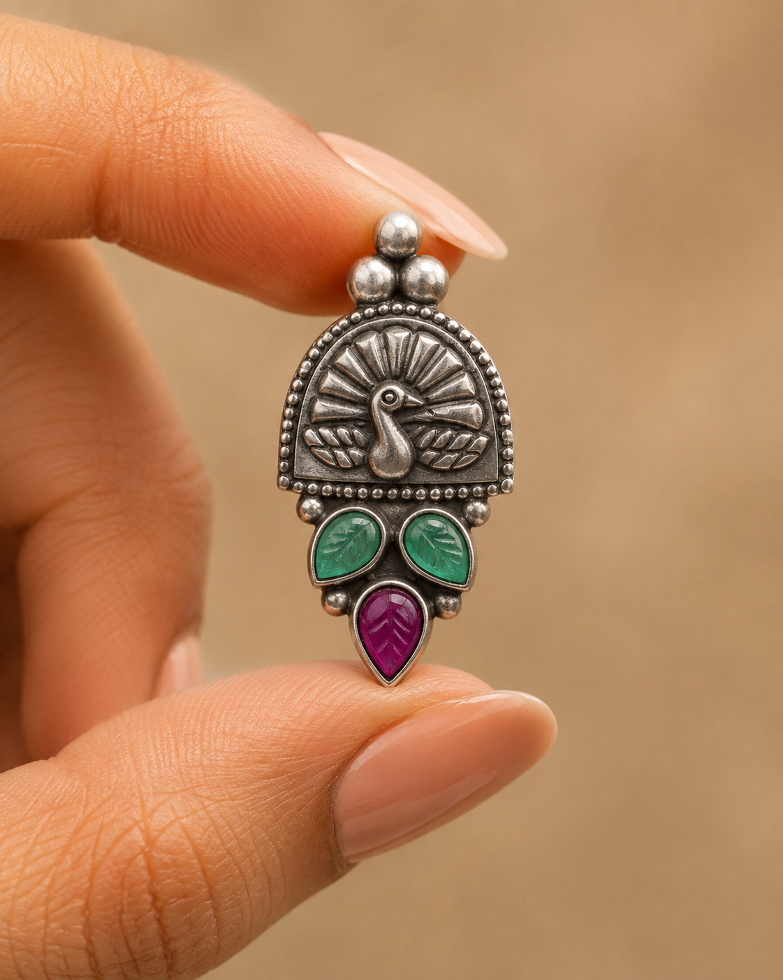 Mayura Studs