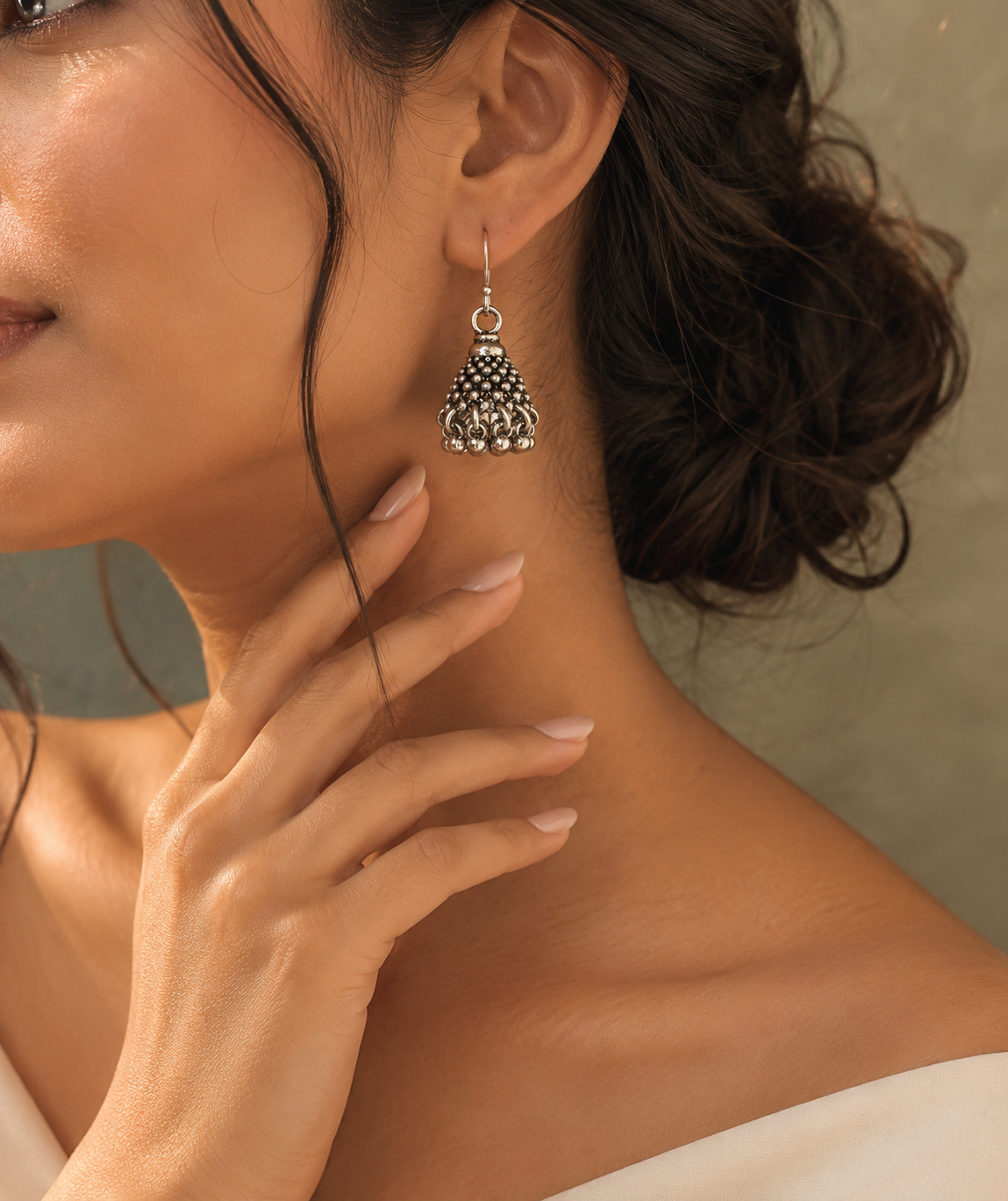 Manjari Jhumka