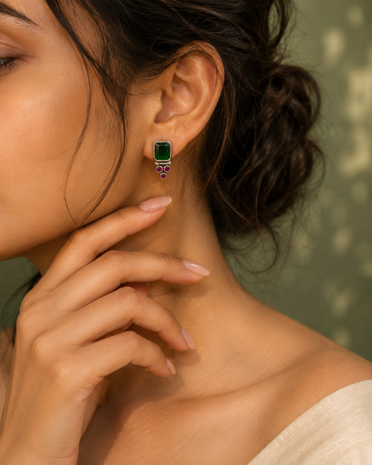 Nayra Studs
