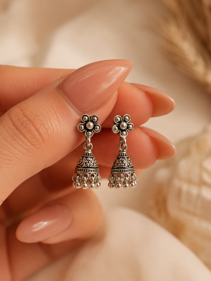Pushpika Jhumka