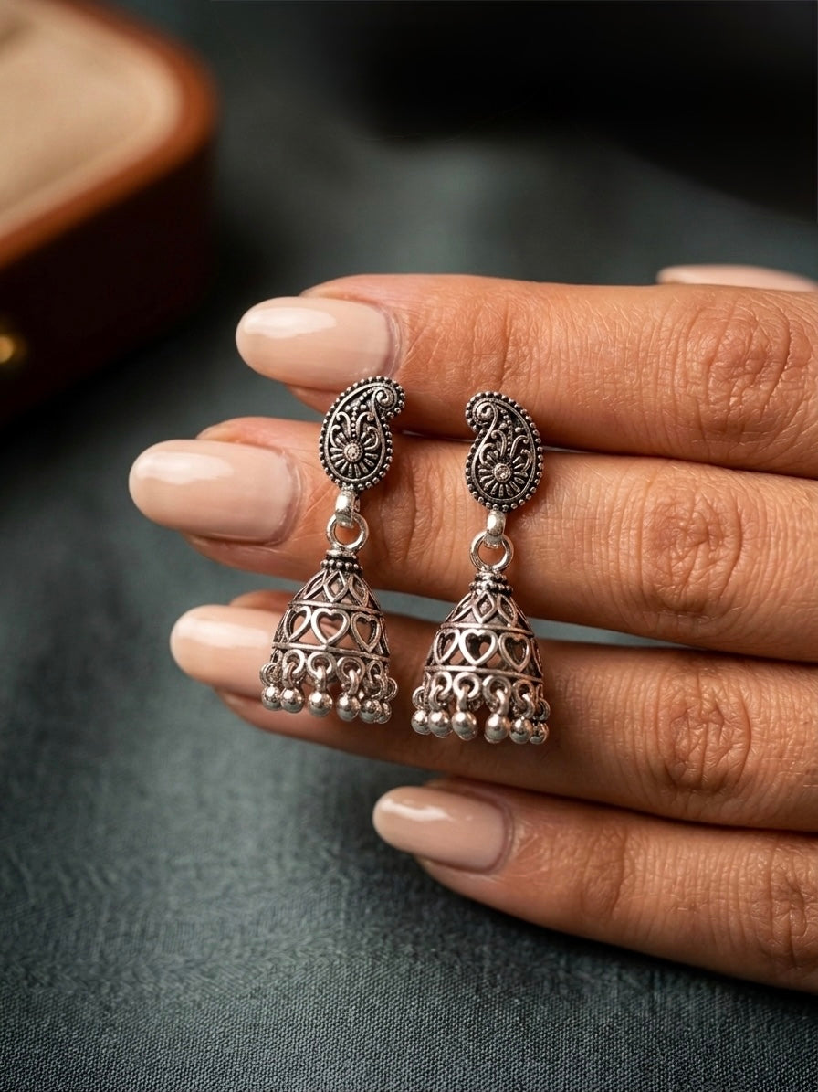 Zarifa Jhumka