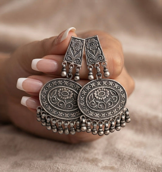 Vanya Earrings