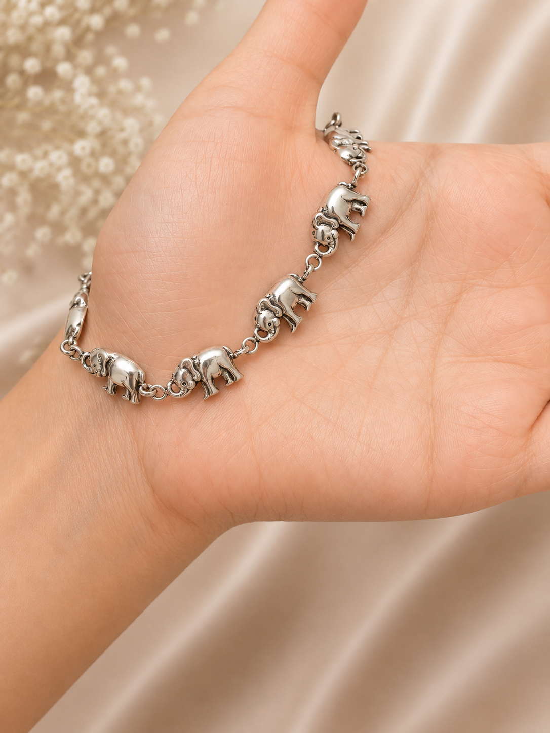 Eleva Elephant Bracelet