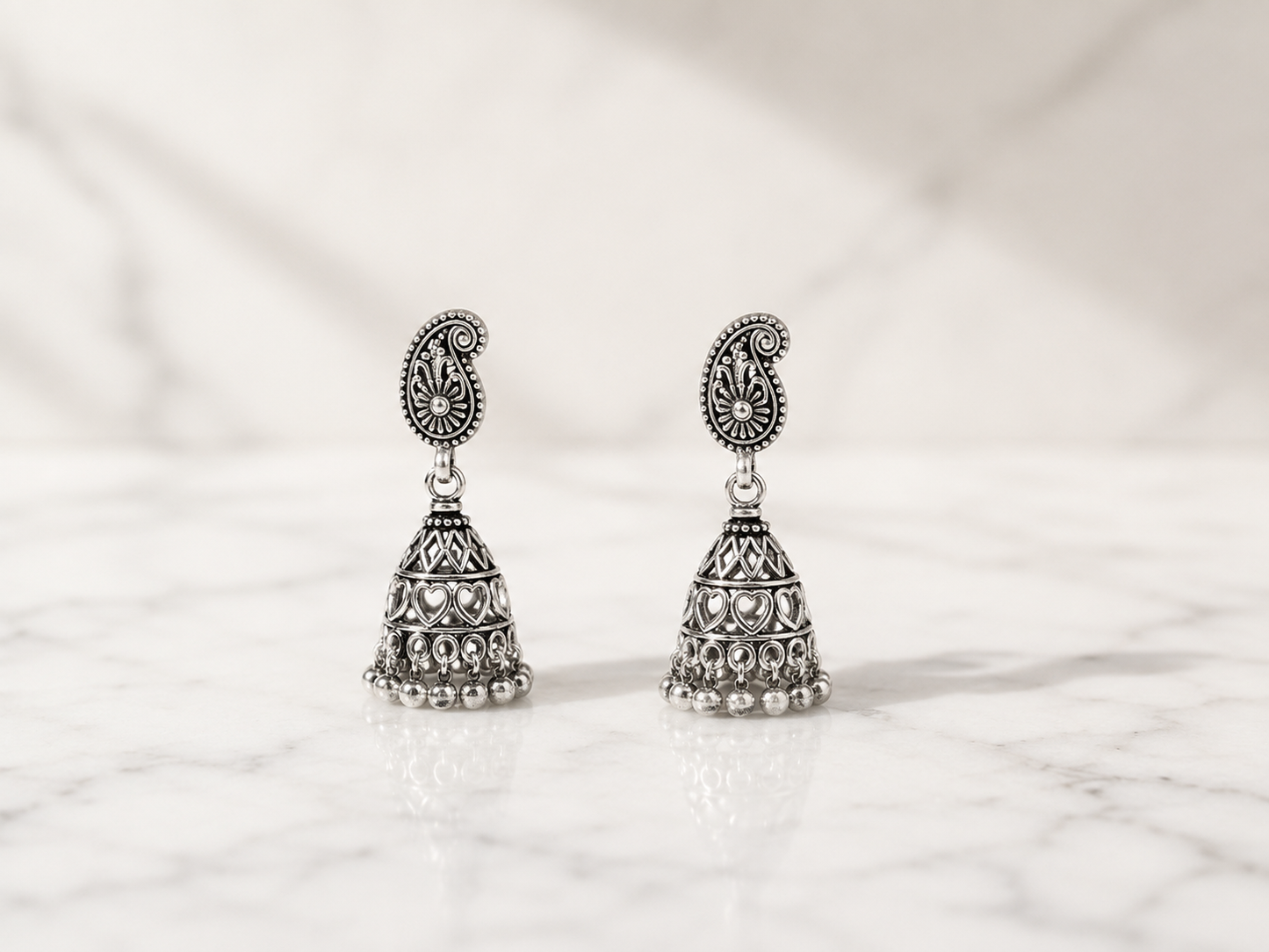 Zarifa Jhumka