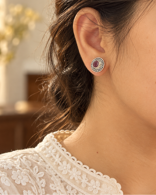 Mehr Ruby Studs