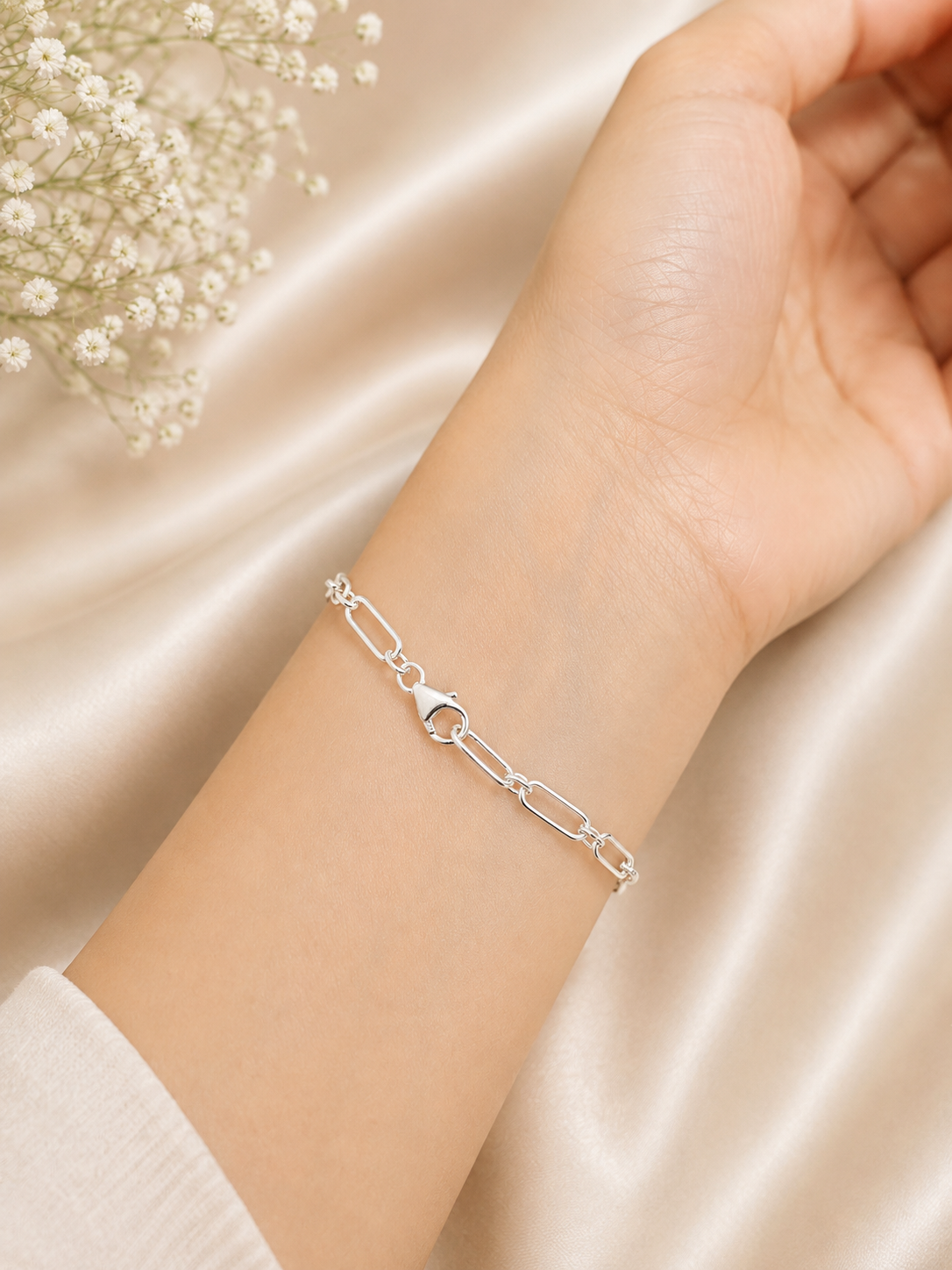 Linea Link Bracelet