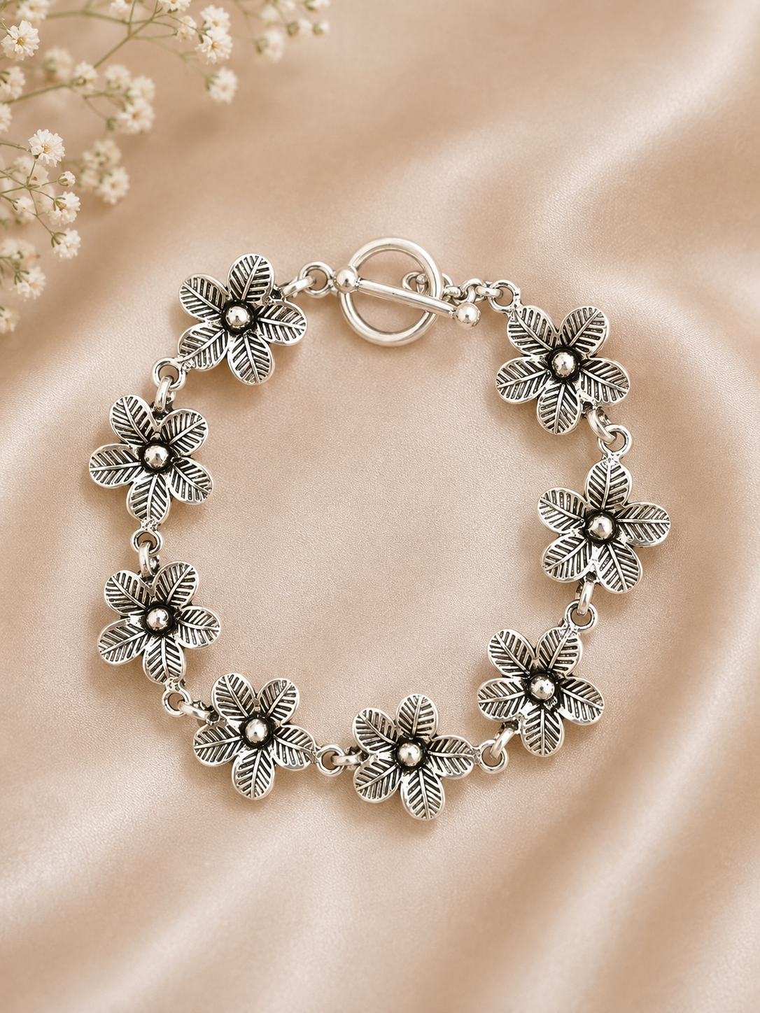 Petalia Floral Bracelet